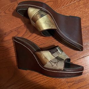 Coach Wedges